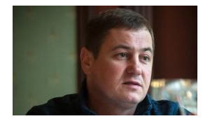 Сергій Євтушок: "За рік в Україні добувається орієнтовно 300-500 тонн бурштину. Якщо навіть рахувати по 2 тисячі доларів за кілограм, уявляєте, який обіг коштів має ця тіньова індустрія?!"