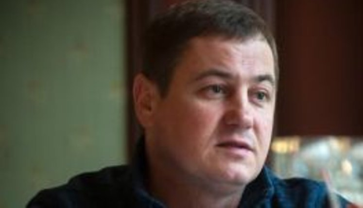 Сергій Євтушок: "За рік в Україні добувається орієнтовно 300-500 тонн бурштину. Якщо навіть рахувати по 2 тисячі доларів за кілограм, уявляєте, який обіг коштів має ця тіньова індустрія?!"
