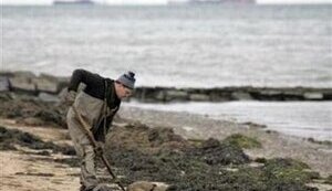 НЕФТЬ МОЖЕТ ЗАГРЯЗНИТЬ ЧЕРНОЕ МОРЕ НА 15 ЛЕТ (The Times)