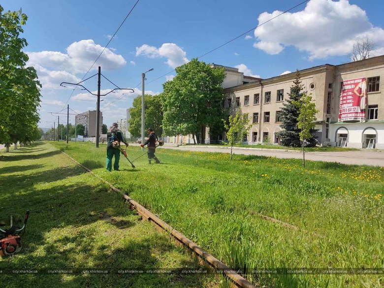 Из-за российских обстрелов в Харькове не осталось ни одного трамвая, уничтожены подстанции, разрушено депо, - горсовет 06