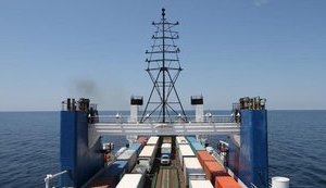 Керченская переправа приостановила работу из-за ветра
