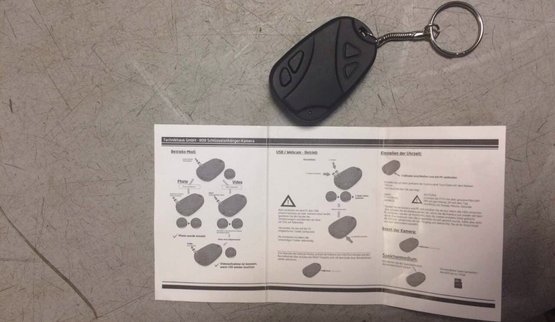 шпион брелок