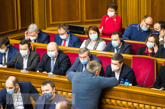 Прямое распоряжение Кивы, новый образ Тимошенко, фотожабы на Зеленского и сообщение от лисички Волошину из ОПЗЖ, - день работы ВР 17 ноября 14