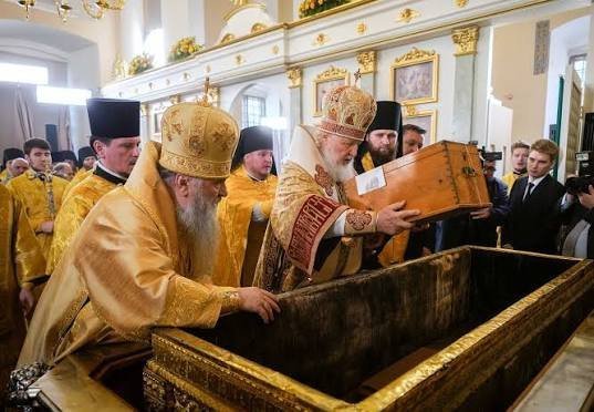 Окупанти загубили мощі Олександра Невського на Донеччині