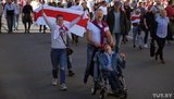 На маршах солидарности в разных городах Беларуси силовики применяют водометы, слезоточивый газ, проводят жесткие задержания. ВИДЕО+ФОТОрепортаж