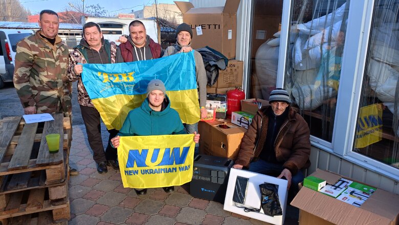 Волонтерка Паєвська (Тайра) та Бронюк передали газові плити та генератори на Херсонщину і Миколаївщину 06