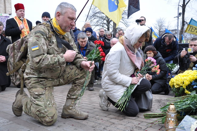 Панахида за Героями Небесної Сотні відбулася в центрі Києва 55