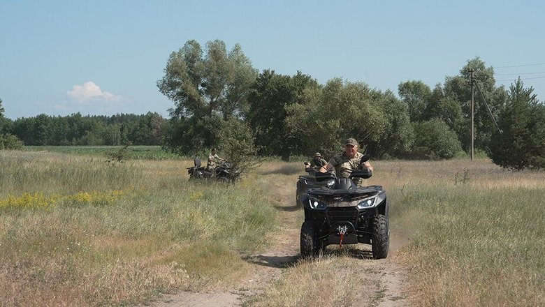 "Сталевий фронт" Ріната Ахметова передав 157-й ОМБр партію техніки