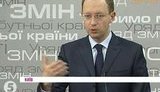 Яценюк: Чтобы снизить явку, по телевизору показывали интересные передачи. ВИДЕО.