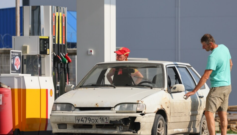 азс,бензин,заправка,паливо,росія,рф