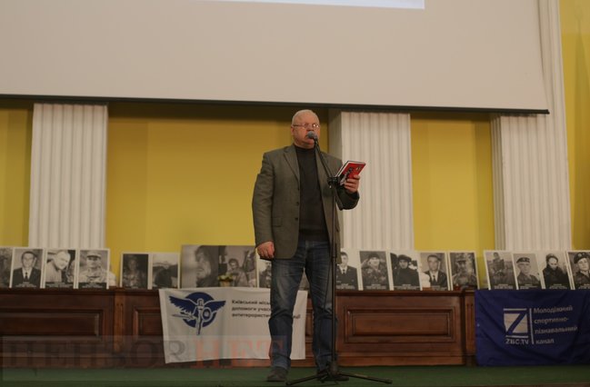 У КМДА відбувається марафон Доба памяті 04
