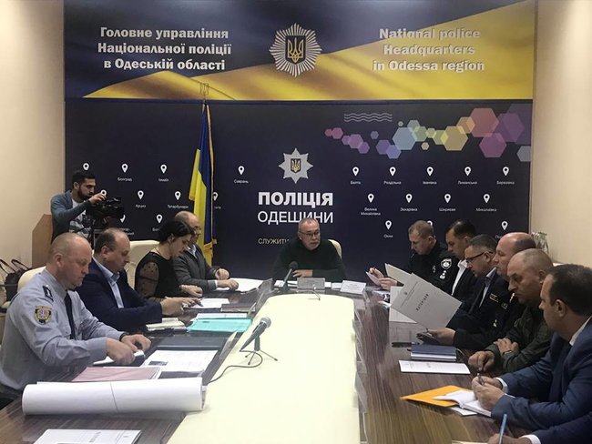 Починається оперативне відпрацювання із залученням Нацгвардії. Створюється група щодо громадських організацій, - заходи Нацполіції в Одесі 01