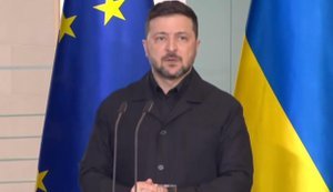 Украина остается зависимой от поставок средств ПВО из США, – Зеленский