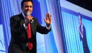 Трамп біля нього невинний хлопчик