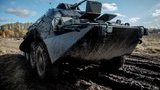 Пасинка мільярдера задавив БТР на вечірці у військовому стилі в Санкт-Петербурзі