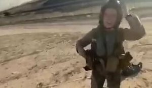 Місцеві жителі поцікавилися станом американської льотчиці, яка катапультувалася після аварії в Кувейті. ВIДЕО