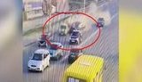 Водій "Ауді А8" протаранив чотири автомобілі в Полтаві. ФОТОрепортаж + ВІДЕО камер спостереження