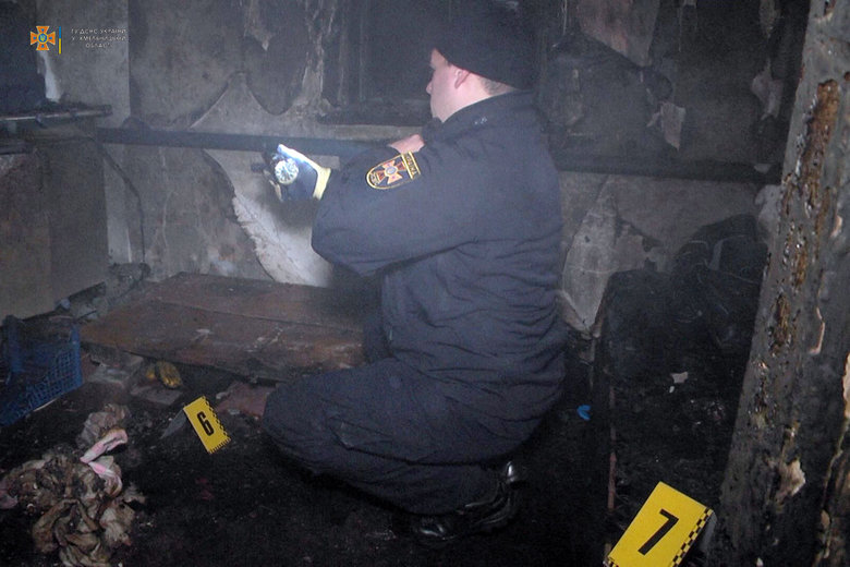 Четверо детей дошкольного возраста погибли в результате пожара в жилом доме в Хмельницкой области, - ГСЧС 01 Четверо детей дошкольного возраста погибли в результате пожара в жилом доме в Хмельницкой области, - ГСЧС 01