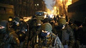 При столкновениях возле Офиса Президента пострадали 27 правоохранителей, всех задержанных отпустили, – полиция