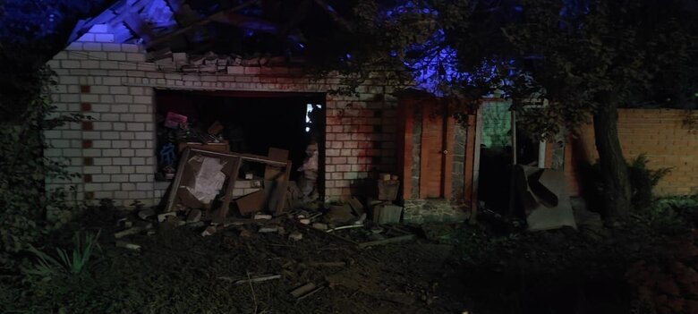 At night, Russian military launched rocket attack on Nova Vodolaha in Kharkiv region, woman was killed 03 At night, Russian military launched rocket attack on Nova Vodolaha in Kharkiv region, woman was killed 03