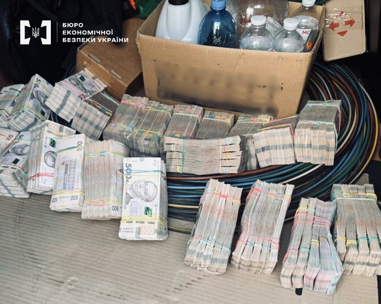 викрито конвертцентр на Київщині
