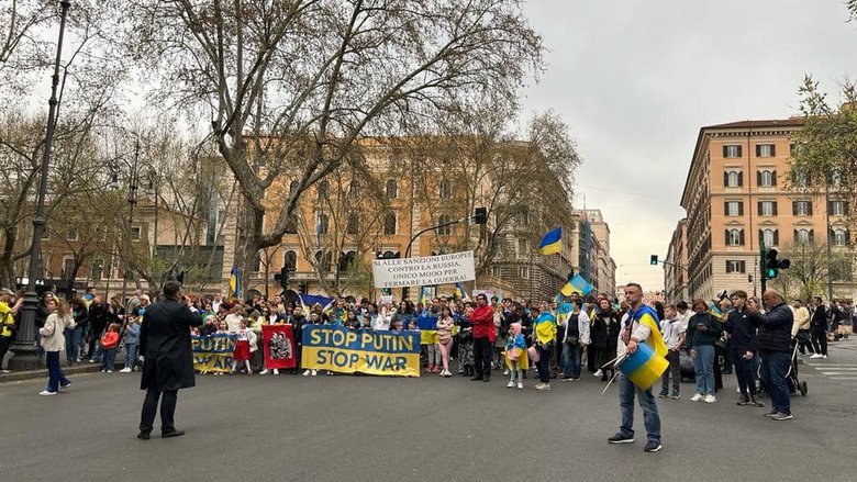 Дедалі більше людей у світі на боці України, - Зеленський 06