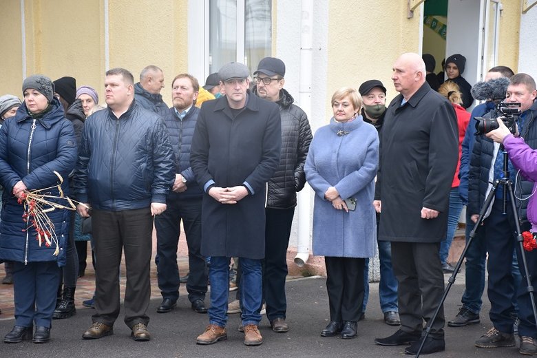 Пам’ятник убитому найманцями РФ Народному Герою України Степану Чубенку встановили у Краматорську 05