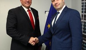 Украина подтвердила участие в трехсторонних газовых переговорах 19 сентября, - Оржель