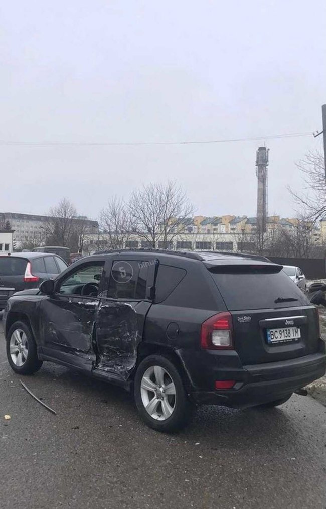 Знімки Дубінського з місця ДТП у Львівській області 02