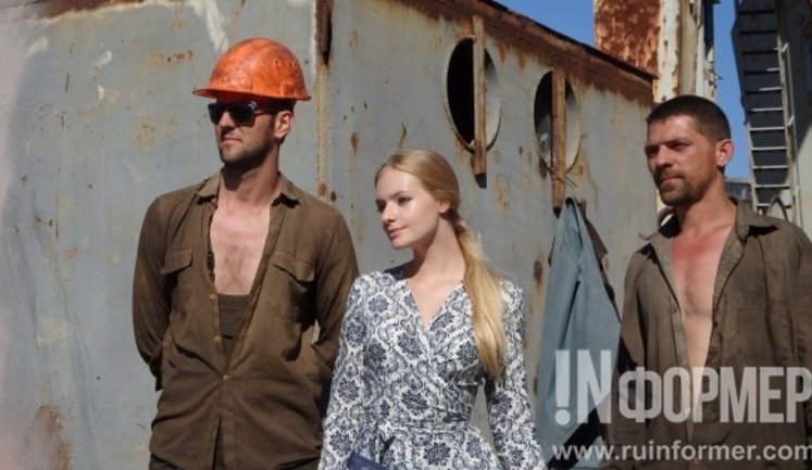 19-летняя дочь Пескова приехала в оккупированный Крым рассказывать о судостроении. ВИДЕО