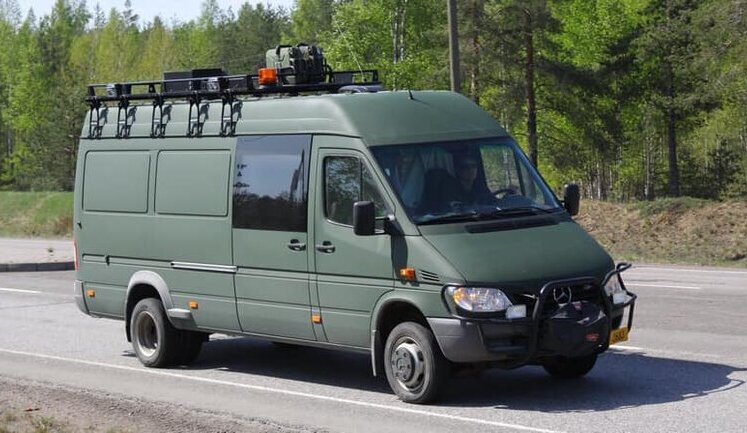 Для облаштування мобільної майстерні-зброярні захисникам потрібен мікроавтобус