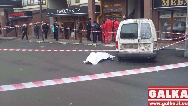 В центре Ивано-Франковска застрелили криминального авторитета 03
