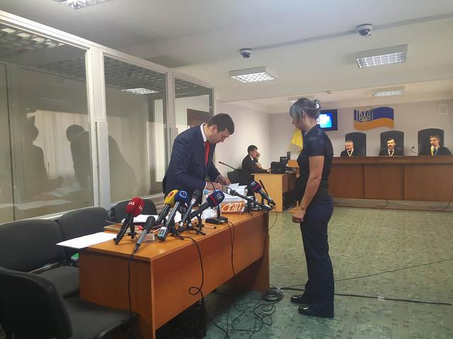 Суд по делу о госизмене Януковича. СТЕНОГРАММА ЗАСЕДАНИЯ 01