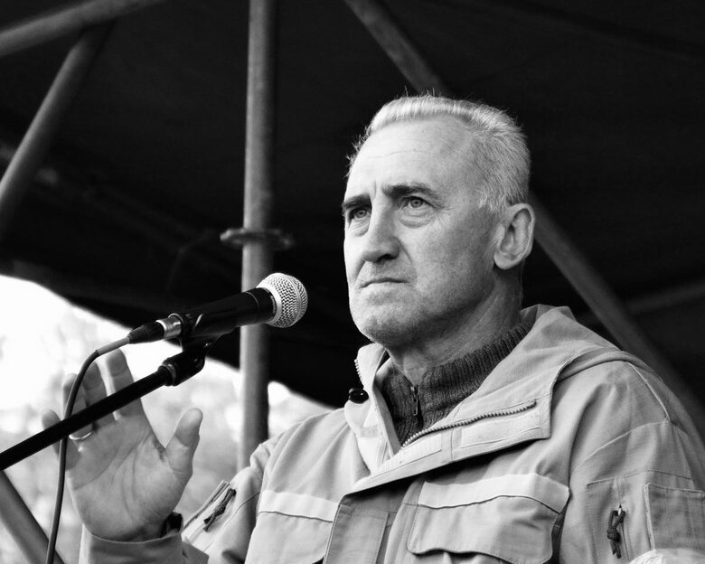 У зоні бойових дій помер командир 206-го батальйону ТрО кіборг Віталій Баранов 03