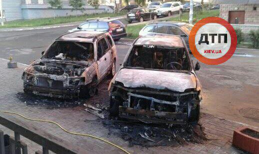 киев пожар автомобиль