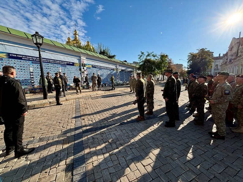 Військовий комітет НАТО прибув до Києва: подробиці