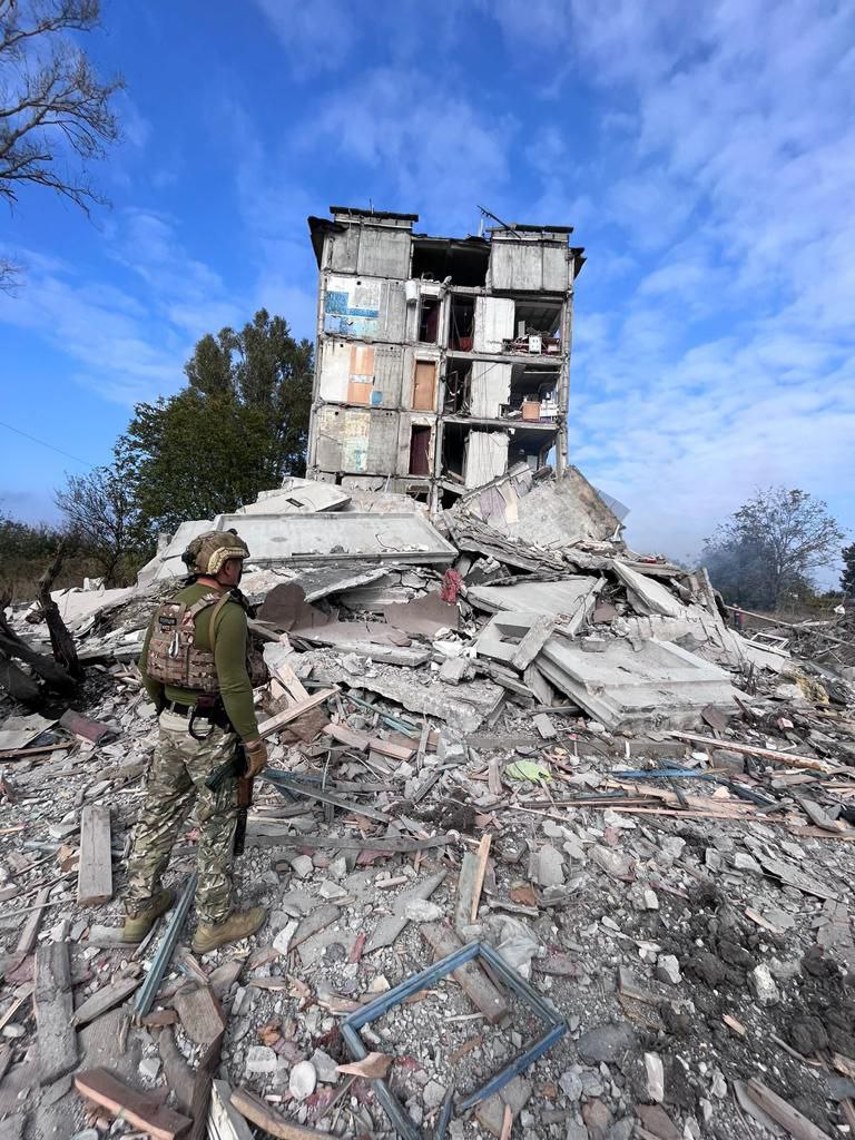 Обстріли Донеччини: Авдіївка зазнала ракетних ударів, під обстрілами Вугледар та Максимівка. Є жертви 05