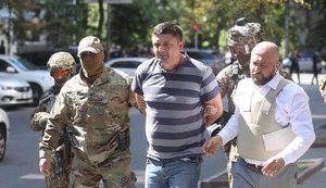 МВД о задержании Прохнича, угрожавшего взорвать гранату в Кабмине: Благодаря грамотности руководства удалось избежать худшего. ФОТОрепортаж