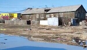 Россиянка снимает свои бараки: "Другие страны бомбим, спасаем. А нас в принципе и бомбить не надо. Грусть, тоска". ВИДЕО
