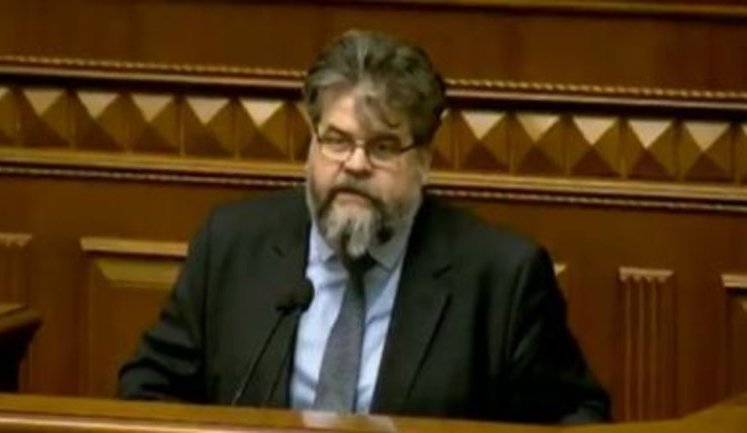 "Закон защищает личную переписку. Тот, кто сделал это, заработал от 3 до 7 лет. Я не угрожаю. Я напоминаю о законе и морали", - нардеп Яременко о секс-скандале. ВИДЕО