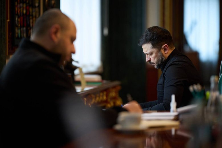 Зеленский собрал специальное энергетическое совещание