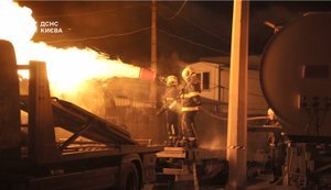 Зеленский призвал усилить ПВО Украины после массированной атаки РФ: Рассчитываем на реакцию и помощь всех наших партнеров. ВИДЕО+ФОТОрепортаж