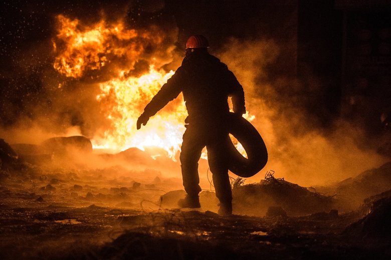 Вісім років від Вогнехреща на Грушевського: Вогонь запеклих не пече 22
