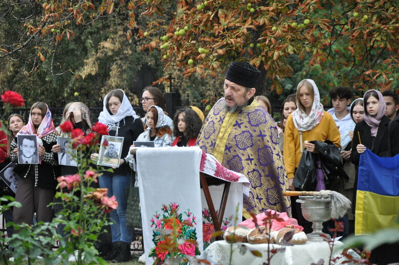 У Києві відбулося поминальне богослужіння за загиблими українськими журналістами 24
