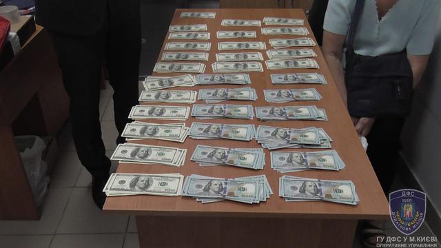 Киевские налоговики раскрыли схему незаконного импорта мототехники 07