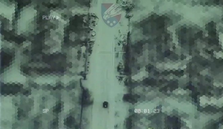 Наземний робот 25-ї бригади евакуював важкопораненого українського бійця з поля бою. ВIДЕО