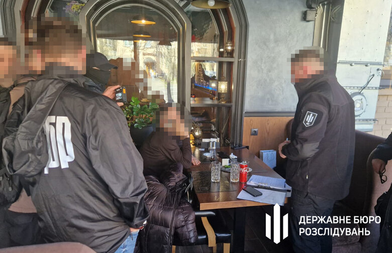A deputy of the Zhytomyr Regional Council was detained for "влаштовував" на роботу до держустанов