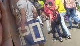 "Бро": мужчина отпилил часть щита с названием ж/д станциии "Бровары" и унес с собой. ФОТО