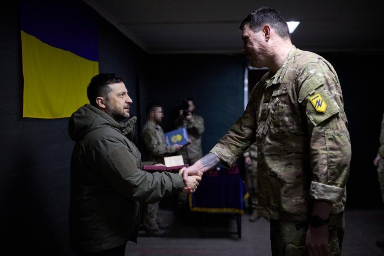 Зеленський нагородив воїнів 12 бригади спеціального призначення Азов
