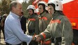 Путин слетал на пожар. ФОТОрепортаж.